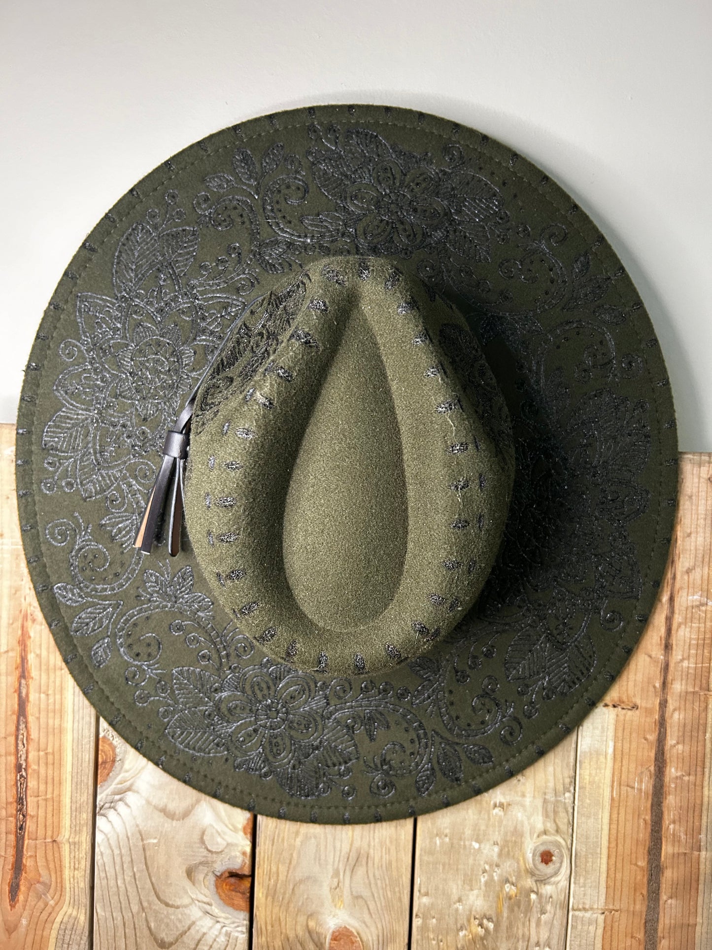 Handburned Large Rim Western Hat - Olive